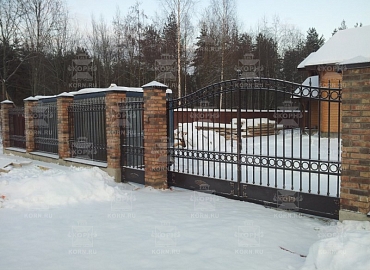 Откатные ворота серии ПРЕМИУМ, модель САД. Ограждение и калитка в стиле ворот.